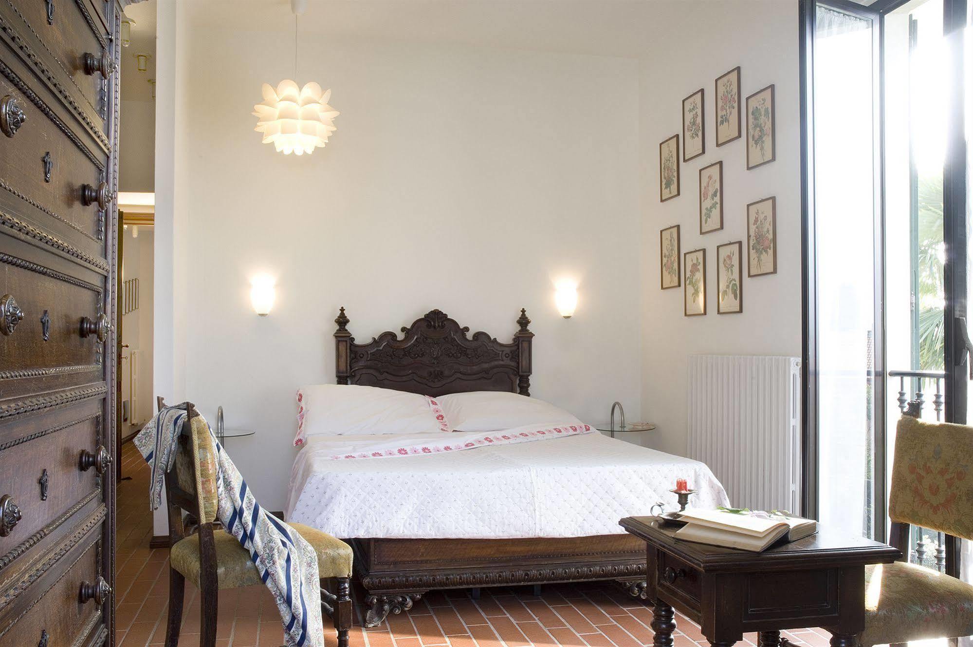 Bed And Breakfast Casa Nini Lierna Eksteriør billede